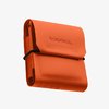 La DAKA Ammo Sleeve de MAGPUL es compacta, resistente y silenciosa, ideal para cazar; almacena hasta 10 balas y tiene un bolsillo interno para tags.