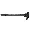 El BCM Mk 2 Charging Handle ofrece un diseño ambidiestro, canales de escape de gas y una superficie de agarre sin puntos de pellizco para un manejo rápido y seguro.