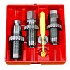 El set de dies de acero Lee incluye un Full Length Sizing Die, Bullet Seating Die y Powder Through Expanding Die, ideal para recargar con precisión.