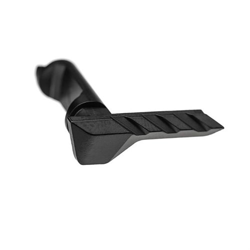 Mejora tu SIG P365 con el Takedown Lever de Tyrant CNC: fabricado en acero inoxidable 17-4, resistente, duradero y con un diseño que asegura un agarre superior.