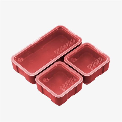 Los DAKA Bins son apilables, con tapa transparente para identificar el contenido fácilmente y diseñados para encajar en DAKA GRID, perfectos para organizar tus herramientas.