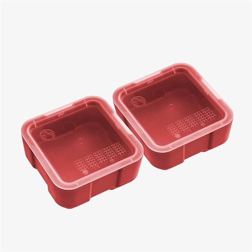 Los DAKA Bins son apilables, con tapa transparente para identificar contenido fácilmente y se integran en el DAKA GRID Organizer para organizar tus herramientas y munición.