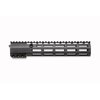 El L89 M-LOK Rail ofrece máxima fuerza, espacio de montaje optimizado, y un diseño ligero con tuerca de titanio y sockets QD de acero integrados.