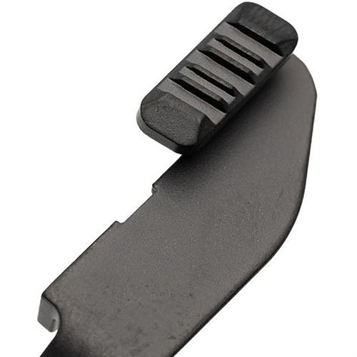 Mejora tu Hellcat con el Extended Slide Release de Tyrant CNC: mayor superficie, acero inoxidable, fácil instalación y diseño ergonómico para un uso óptimo.