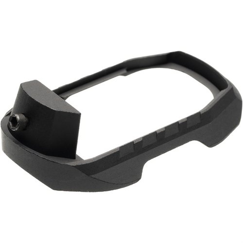 Mejora tu SCT SC con el Magwell de aluminio 6061, fácil de instalar, que ofrece cambios de cargador más rápidos y un agarre superior.