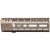 Los handguards GEN-2 de AERO PRECISION ofrecen un diseño ligero y libre flotante, con sistema M-LOK, riel continuo y conectores de sling para máxima versatilidad.
