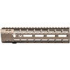 Los handguards M-LOK de Aero Precision ofrecen un diseño ligero y libre de flotación, con características como rieles continuos y sockets de desconexión rápida.