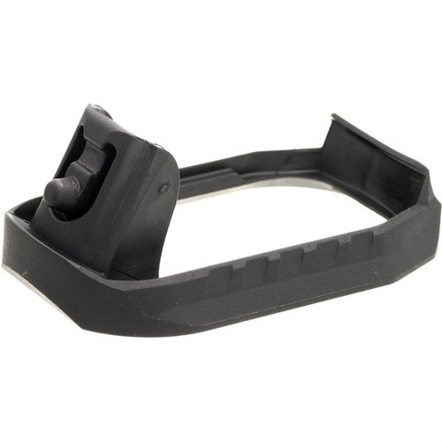 Mejora tu SCT 17 con el SCT 17 Magwell: instalación rápida sin tornillos, agarre superior y cambios de cargador más rápidos. ¡Estilo y funcionalidad en uno!