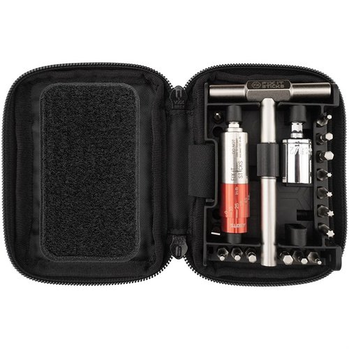 Con el kit "THE SUPER" de FIX IT STICKS, tendrás versatilidad y precisión en un paquete ligero, perfecto para ajustar tus armas en cualquier lugar.