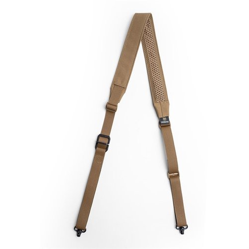La SIERRATAC REVERSO Quick-Detach Sling ofrece ajuste rápido, comodidad superior con su almohadilla removible y durabilidad excepcional para asegurar tu arma.