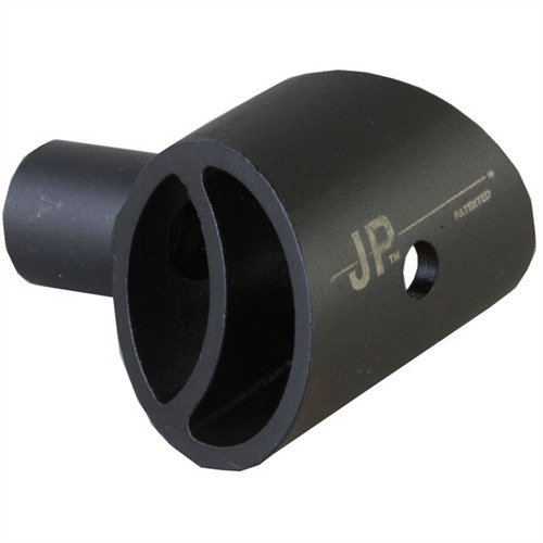 El Recoil Eliminator de J P ENTERPRISES reduce el retroceso y el levantamiento del cañón, mejorando la precisión y disminuyendo la fatiga del tirador.