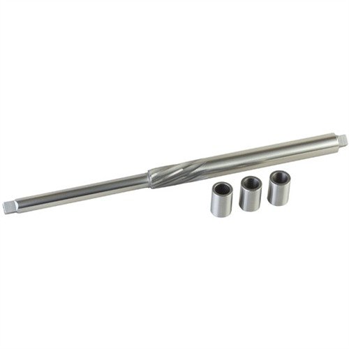 .715" REMINGTON BOLT-WAY REAMER corrige variaciones en el túnel del perno, asegurando un ajuste recto y un ciclo suave. Incluye bushings para mayor precisión.