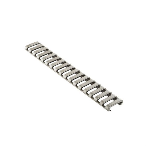 Mejora el control de tu arma con el 18-SLOT LOWPRO LADDER RAIL COVER; su superficie antideslizante protege tus manos y rieles, ¡ideal para transporte y almacenamiento!