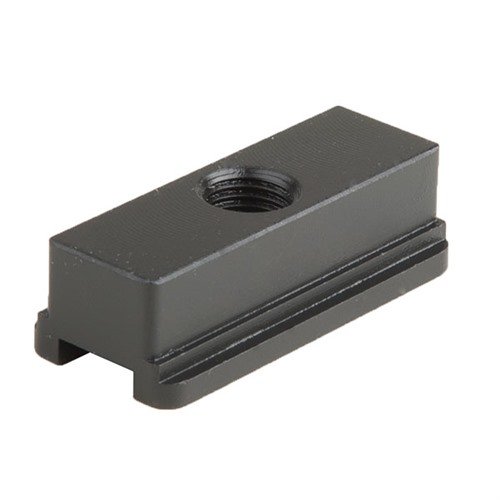 Las Slide Shoes de MGW son específicas para cada arma, te permiten trabajar con el MGW Sight Pro, asegurando precisión y facilidad en el ajuste.
