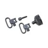 Añade swivels de correa a tu escopeta Rem 870 sin modificarla. Incluye un tapón de magazín con stud, tornillos y swivels QD de 1".