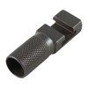 La extensión de martillo 2452 de Uncle Mike's te ofrece un agarre seguro para rifles de martillo externo, facilitando el armado con visores de bajo perfil.