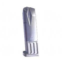 Descubre el cargador SIG P226 de 10RD, fabricado por MEC-GAR, ideal para tu pistola 9mm, ofreciendo durabilidad y fiabilidad en cada disparo.