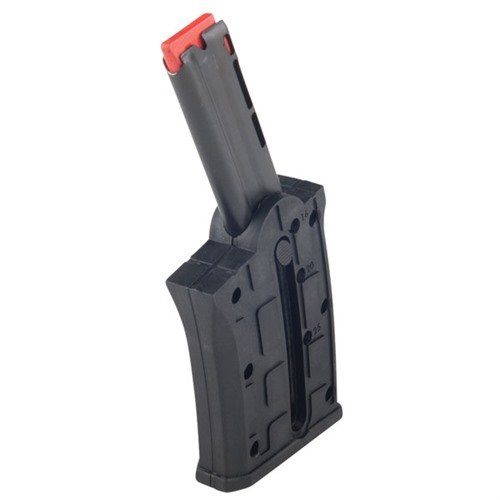 Descubre el cargador MOSSBERG 715T de 25RD para .22LR, ligero, duradero y de polímero negro, ideal para maximizar tu tiempo de disparo en el campo.