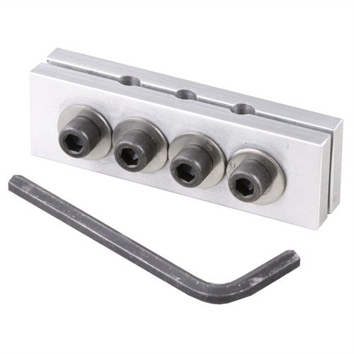 La llave universal para varilla extractora de POWER CUSTOM permite quitar varillas roscadas sin dañar el rod o el yugo del cilindro, ideal para revolvers Smith & Wesson y Ruger.