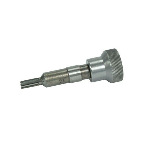 El WILSON NECK REAMER, 7MM, elimina material excesivo del cuello para asegurar un ajuste perfecto y mejorar la precisión en tus disparos.