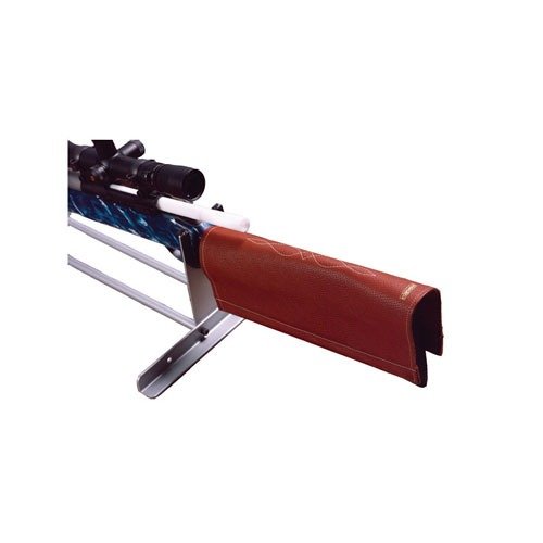 El Edgewood Stock Protector es una funda de cuero que protege la culata de tu rifle, evitando que solventes y aceites la dañen mientras limpias.
