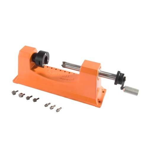 El Lyman Universal Trimmer con 9 Pilot Multi-Pak es perfecto para un recorte preciso y rápido de tus cartuchos, ¡ideal para cualquier aficionado a la recarga!