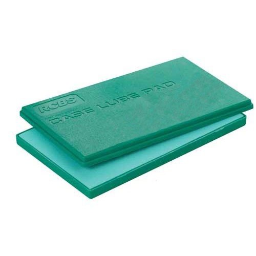 El CASE LUBE PAD de RCBS facilita la lubricación uniforme de tus casquillos, mejorando la extracción y prolongando la vida de tus herramientas.