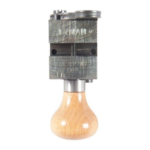 El molde de 12 GA SLUG de Lyman permite crear proyectiles Sabot que se adaptan a wads estándar y no requiere herramientas especiales para el crimpado.
