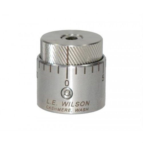 Con la Micro-Adjustable Bullet Seater Cap de L.E. Wilson, ajusta la profundidad de asiento de tus balas con precisión de .001" y repetibilidad excepcional.