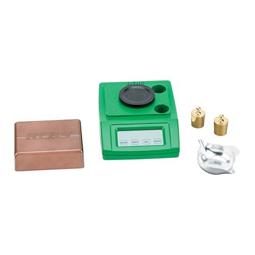 La balanza electrónica RangeMaster 2000 de RCBS ofrece precisión de +/-0.1 grain, operación ambidiestra y pantalla táctil, ideal para medir pólvora y proyectiles.