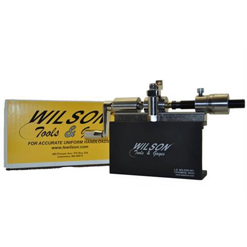 El kit L.E. Wilson .50 BMG Microstop incluye herramientas para recortar con precisión, soporta casos de 6mm a .50 BMG y garantiza calidad en tus recargas.