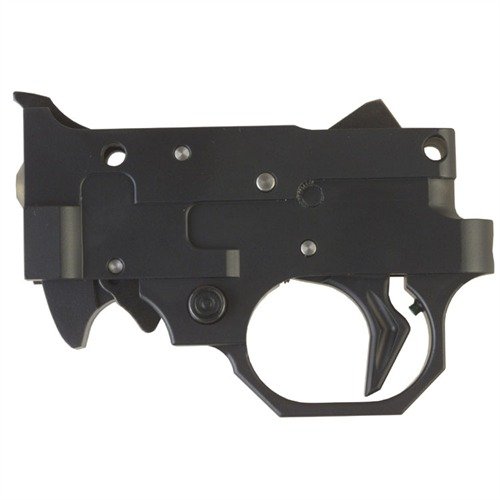 Mejora tu RUGER® 10/22® con este housing de aluminio CNC, que ofrece un disparo limpio y preciso, con ajustes de sobrecarga y piezas de alta calidad.