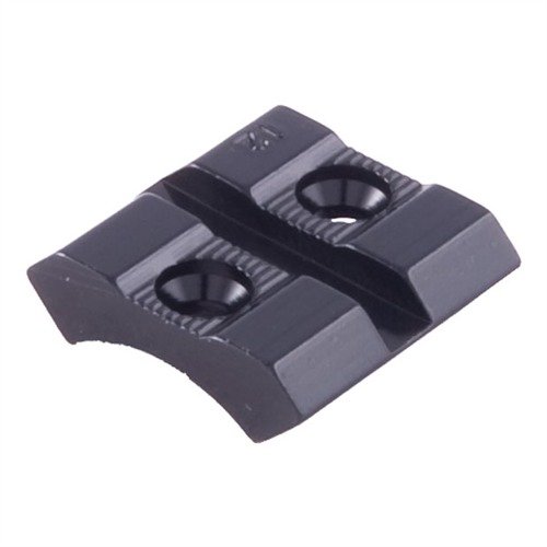 Las bases de aluminio ligeras de WEAVER son perfectas para rifles, escopetas y pistolas, ofreciendo una gran versatilidad y fácil instalación.