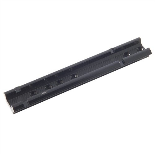 Las bases de aluminio ligeras de WEAVER son perfectas para rifles, escopetas y pistolas, compatibles con anillas Top Mount y See-Thru. ¡Mejora tu precisión!